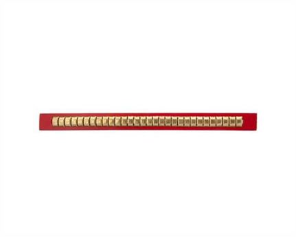 ORNAMENT BRASS CLINCHES ON RED LEATHER 15MM