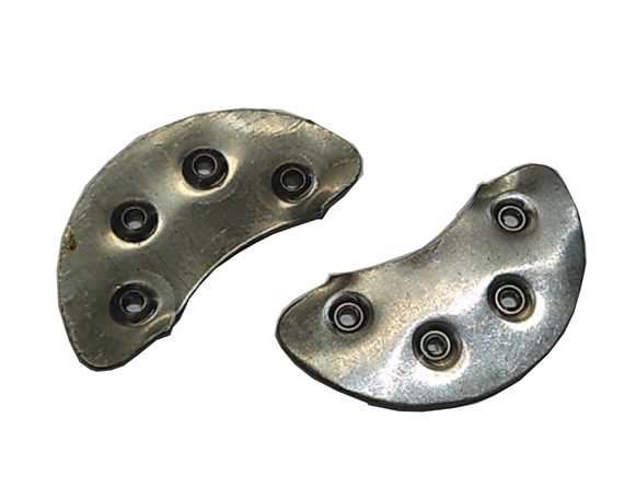 PLATES SIZE 7 PER PAIR 